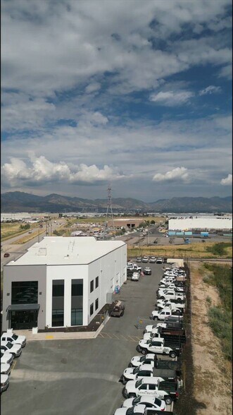More Photos Of 4655 W California Ave, Salt Lake City Manufacturing For Lease