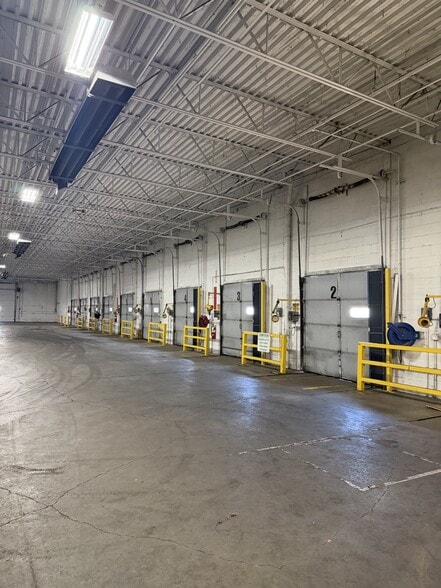 More Photos Of 330 Turner St, Attleboro Manufacturing For Lease