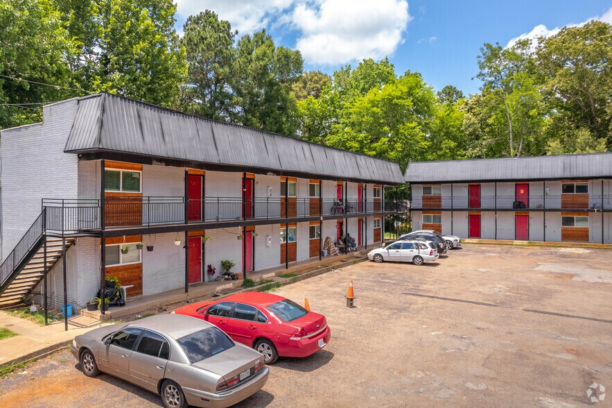 More Photos Of 429 Johnson St, Longview Apartments For Sale