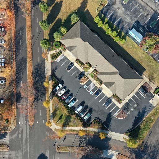 More Photos Of 105 Bluegrass Commons Blvd, Hendersonville Office For Lease