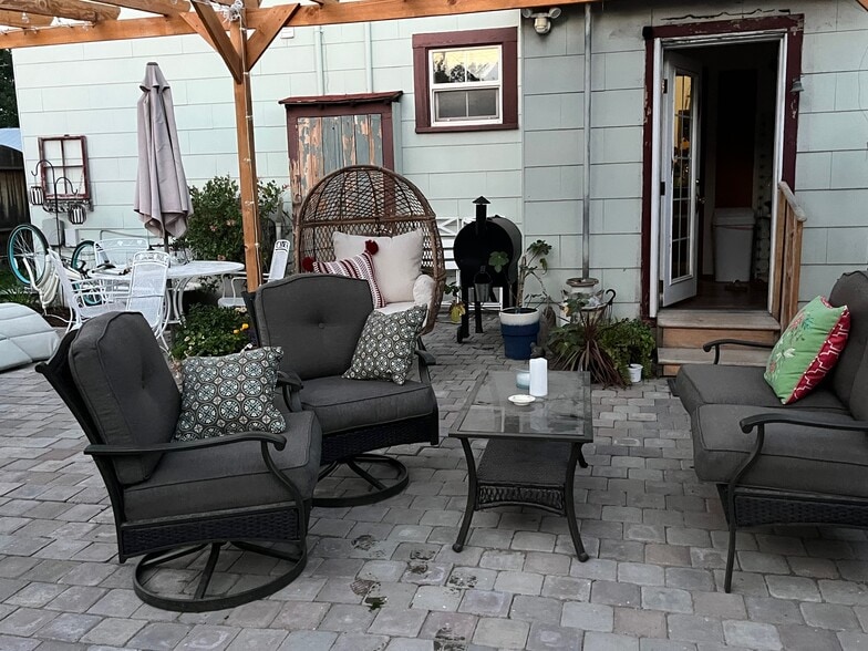 More Photos Of 200 S California St, Dorris Hospitality For Sale
