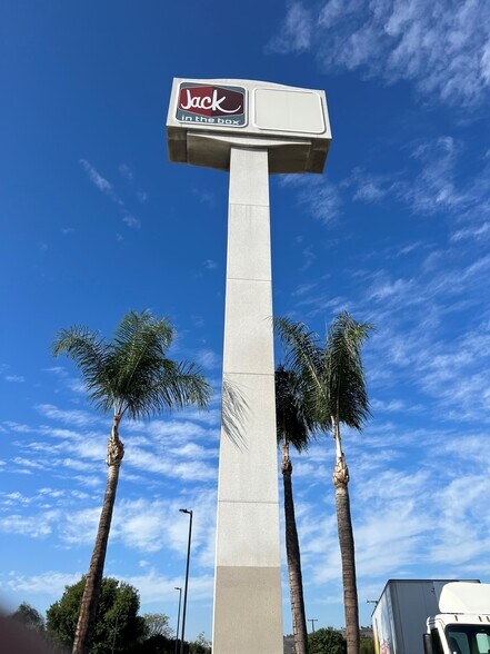 More Photos Of 1331 Dudley, Pomona Land For Lease