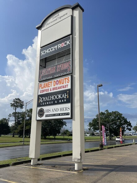 More Photos Of 5830 S Sherwood Forest Blvd, Baton Rouge Freestanding For Lease