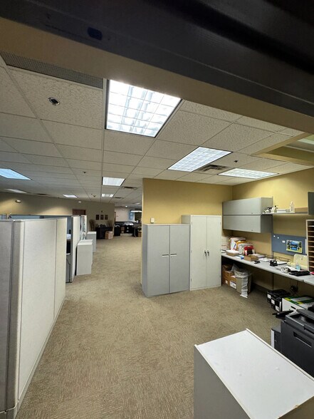 More Photos Of 2730 3rd Ave, Mankato Warehouse For Sale