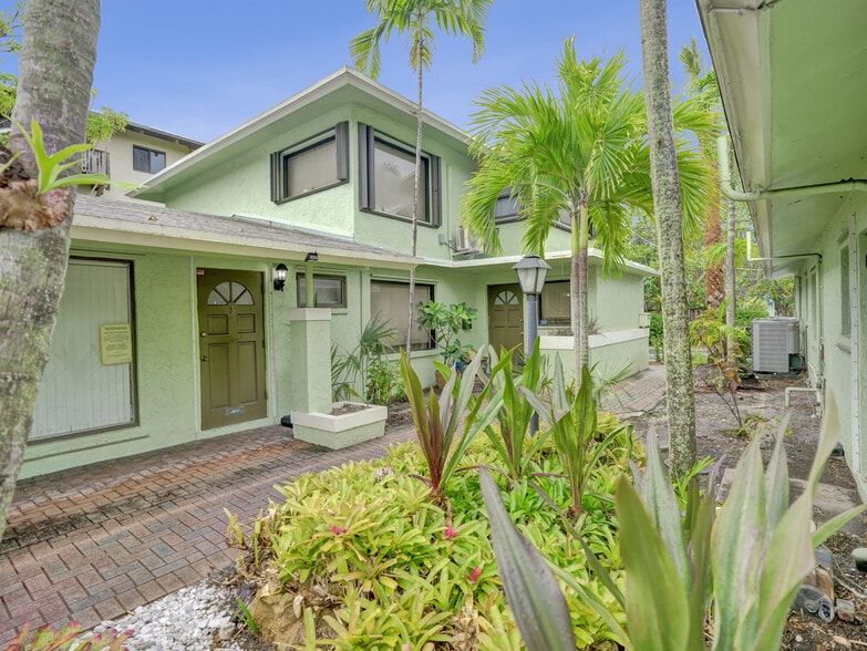 Primary Photo Of 1500 E Broward Blvd, Fort Lauderdale Medical For Sale