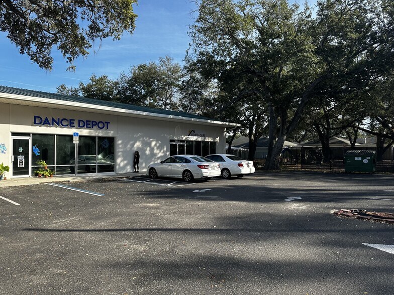 More Photos Of 1261 S Fort Harrison Ave, Clearwater Storefront Retail Office For Sale