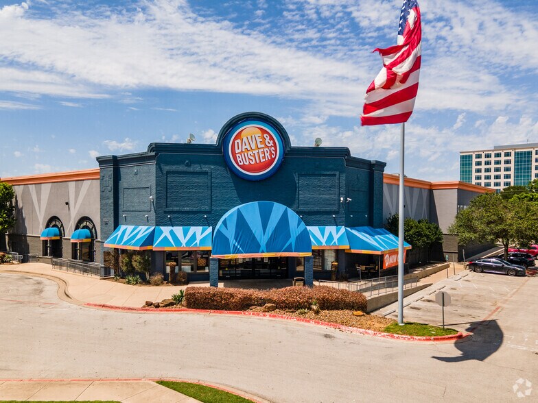 More Photos Of 9333 Research Blvd, Austin Unknown For Lease