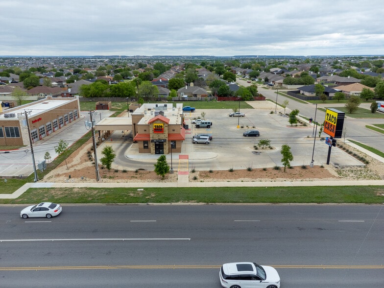 More Photos Of 3201 W Stan Schlueter Loop, Killeen General Retail For Sale