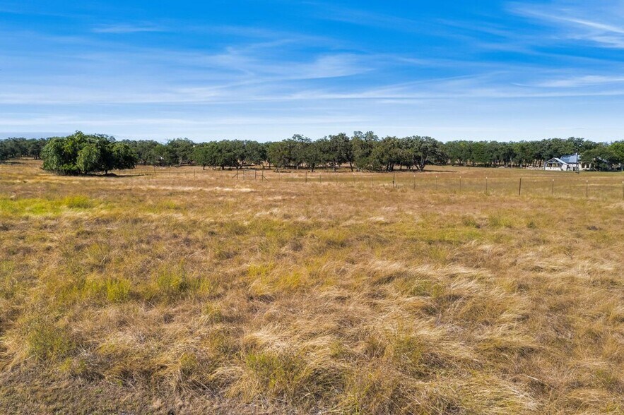 More Photos Of 17 Old Fredericksburg Rd, Boerne Land For Sale