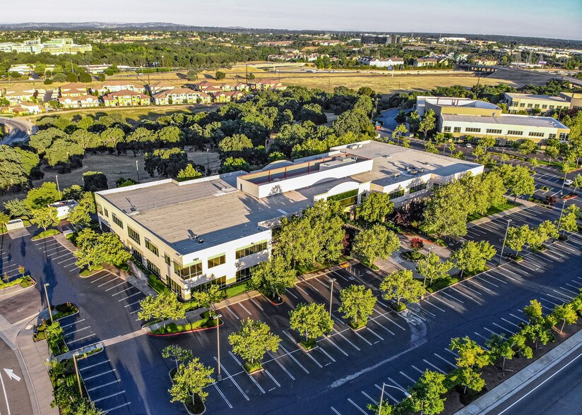 More Photos Of 1101 Creekside Ridge Dr, Roseville Office For Lease