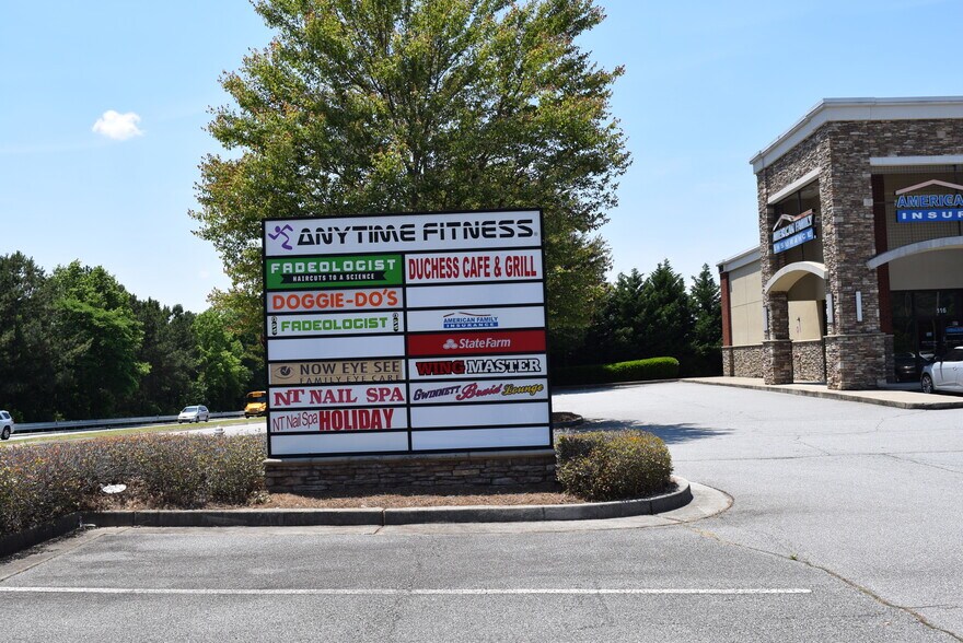 More Photos Of 3153 Sugarloaf Pky SW, Lawrenceville Storefront For Lease