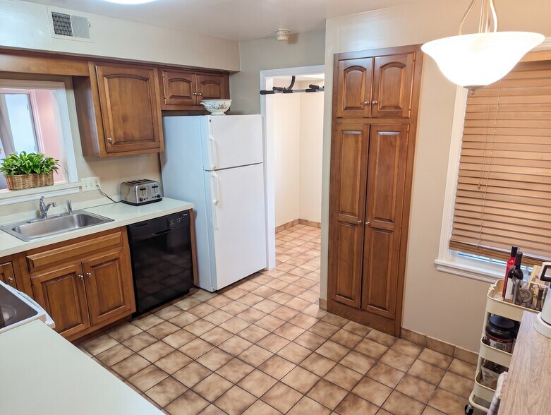 More Photos Of 940A Innsbruck Dr, Hummelstown Multifamily For Sale
