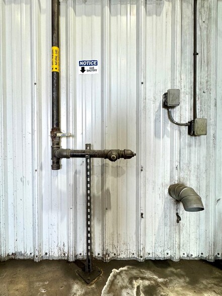 More Photos Of 3521 Antelope Ave, Kearney Manufacturing For Sale