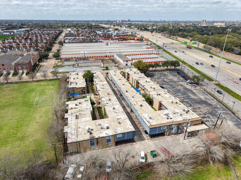 More Photos Of 9707 Timberside Dr, Houston Apartments For Sale