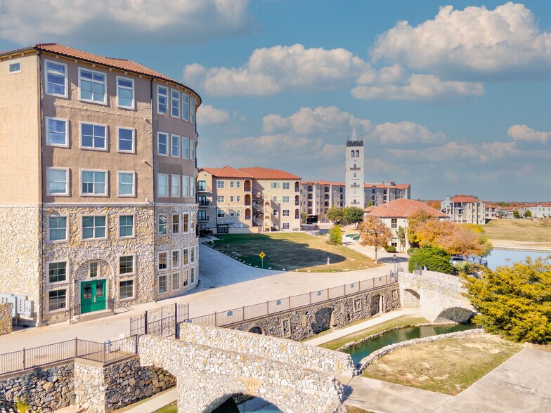 More Photos Of 6675 Mediterranean Dr, McKinney Restaurant For Sale