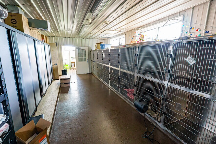 More Photos Of 191 Wallins Corners Rd, Amsterdam Healthcare For Sale