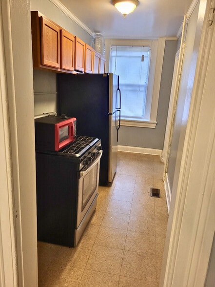 More Photos Of 3442 Auchentoroly Ter, Baltimore Apartments For Sale