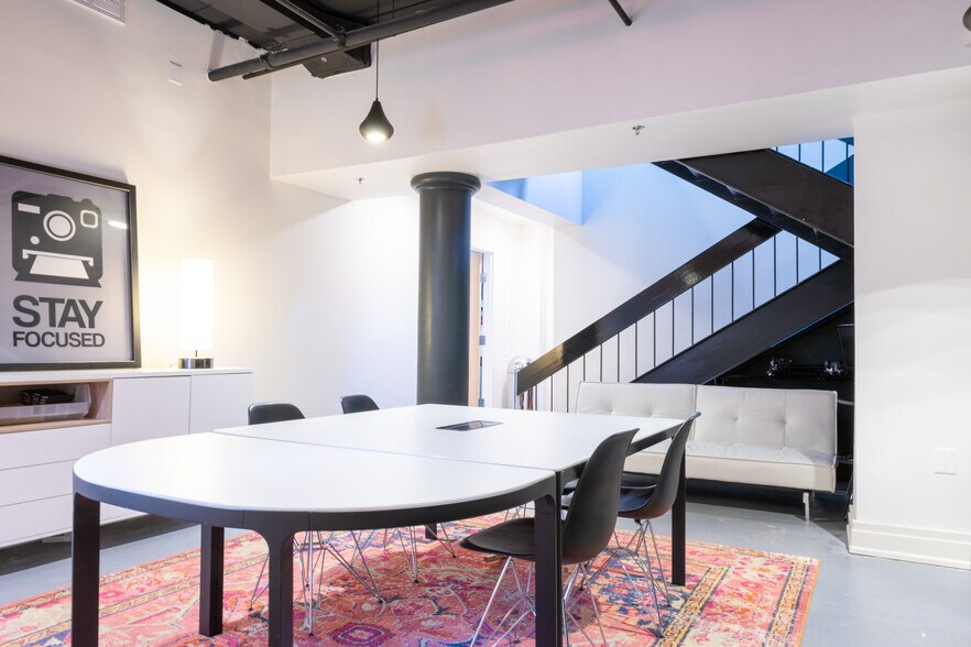 More Photos Of 3145 Mount Vernon Ave, Alexandria Office For Sale