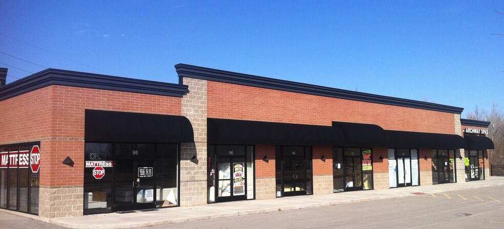 More Photos Of 82-98 Spencer Rd, Saint Peters Freestanding For Lease