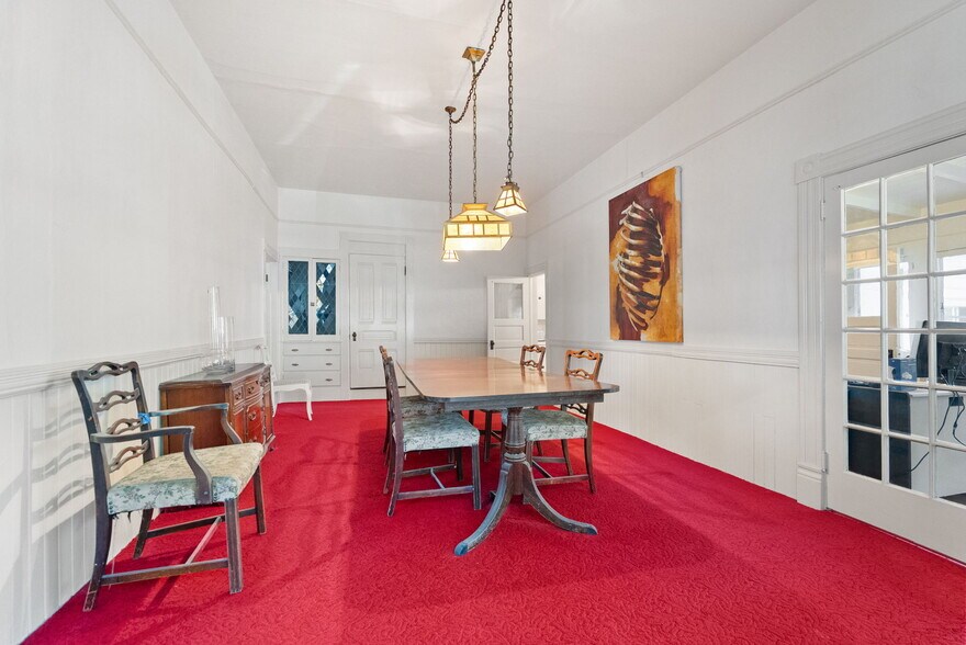 More Photos Of 591 W 9th St, San Bernardino Office For Sale