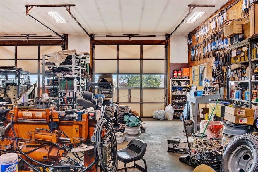 More Photos Of 140 Hershey Rd, Hershey Specialty For Sale