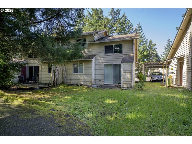 More Photos Of 1310-1390 Spruce St, Florence Apartments For Sale