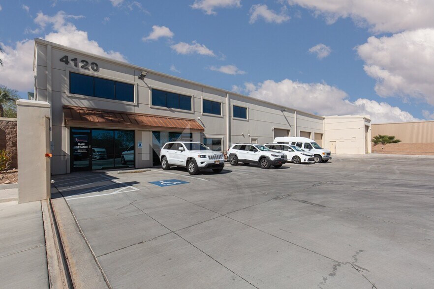 Primary Photo Of 4120 W Patrick Ln, Las Vegas Warehouse For Lease