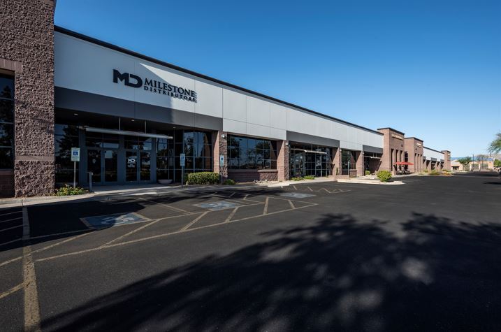 More Photos Of 8930 S Beck Ave, Tempe Light Manufacturing For Lease