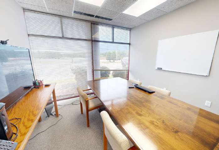 More Photos Of 5106 S Thompson St, Springdale Storefront For Lease