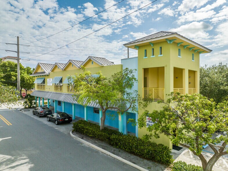 More Photos Of 101 SE 2nd Ave, Delray Beach Restaurant For Lease