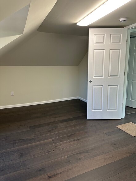 More Photos Of 800 Dekalb St, Bridgeport Storefront Retail Residential For Sale