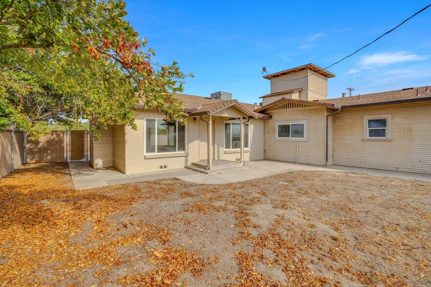 More Photos Of 21549 E River Rd, Escalon Land For Sale