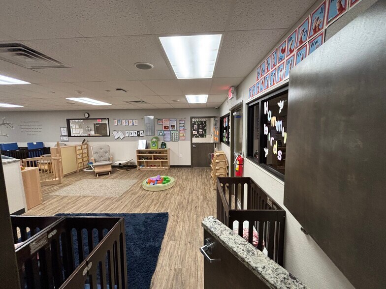 More Photos Of 5211 13th St, Lubbock Daycare Center For Sale
