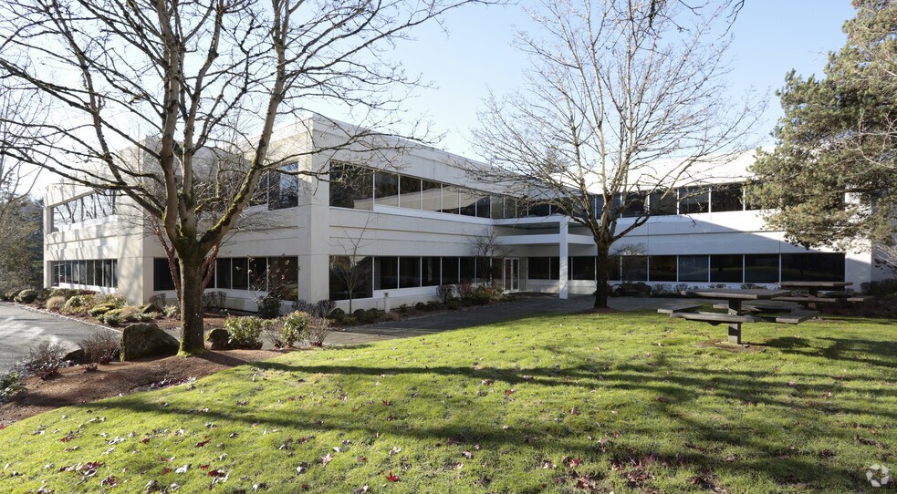 More Photos Of 10940 NE 33rd Pl, Bellevue Office For Lease