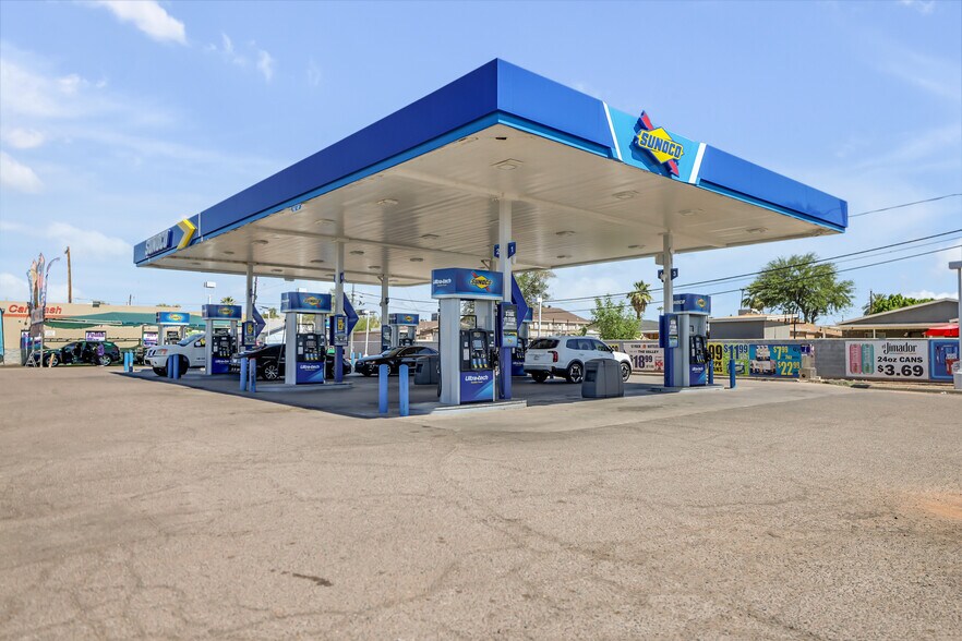 More Photos Of 1045 N 24th St, Phoenix Service Station For Sale