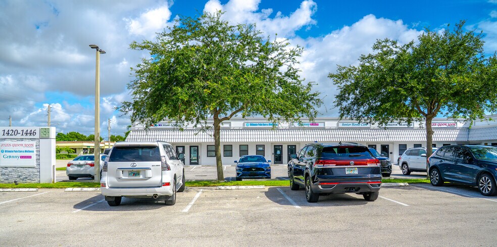 More Photos Of 1446 NW Boca Raton Blvd, Boca Raton Office For Lease
