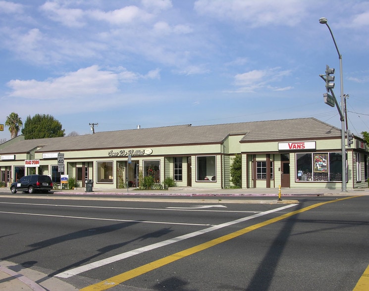 Primary Photo Of 16561 Whittier Blvd, Whittier Unknown For Lease