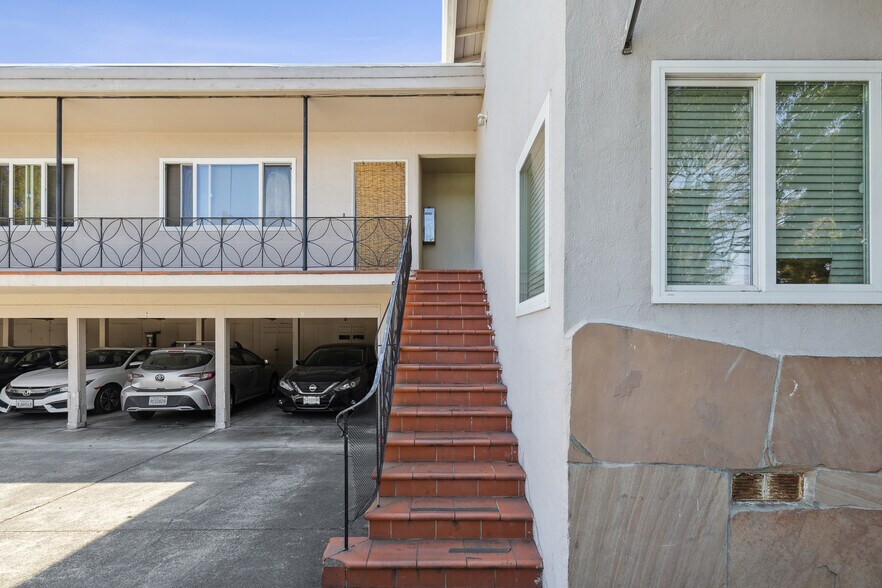 More Photos Of 1140 El Camino Real, Burlingame Apartments For Sale