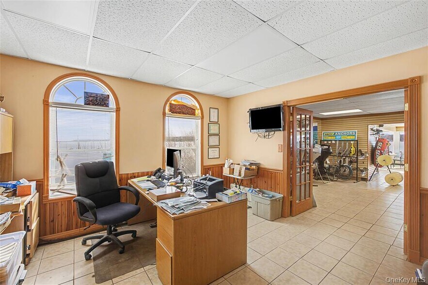 More Photos Of 200 Atlantic Ave, East Moriches Marina For Sale