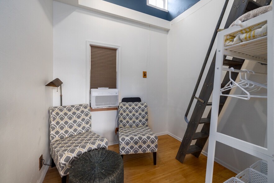 More Photos Of 317 N 1st St, La Conner Land For Sale