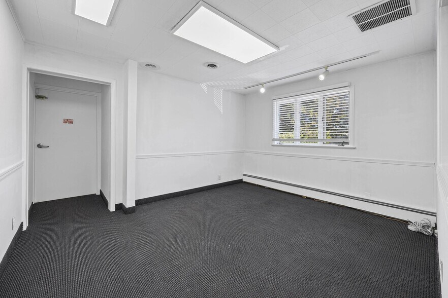 More Photos Of 2080 W Ridge Rd, Greece Medical For Lease