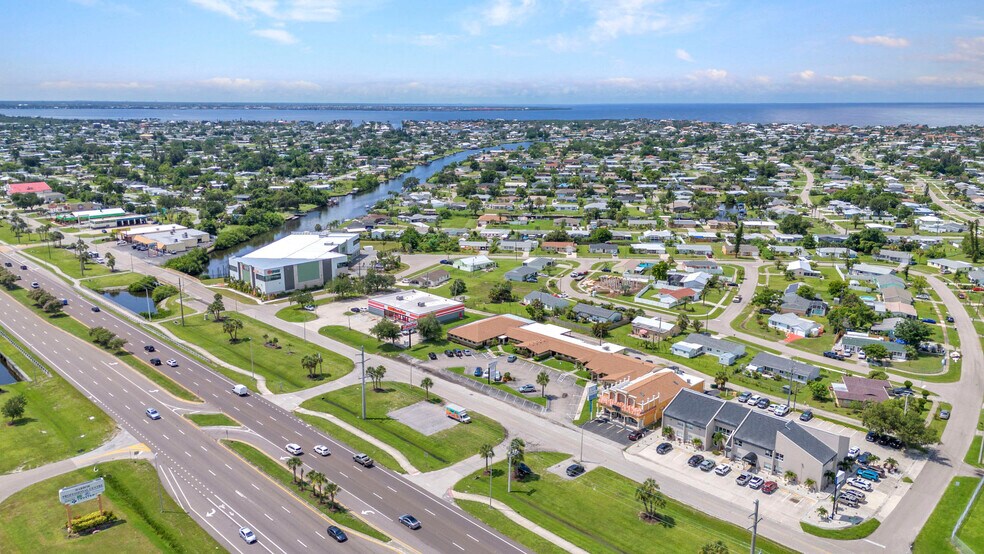 More Photos Of 3443 Tamiami Trl, Port Charlotte Medical For Lease