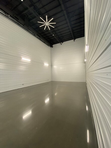 More Photos Of 1055 Soscol Ferry Rd, Napa Warehouse For Sale