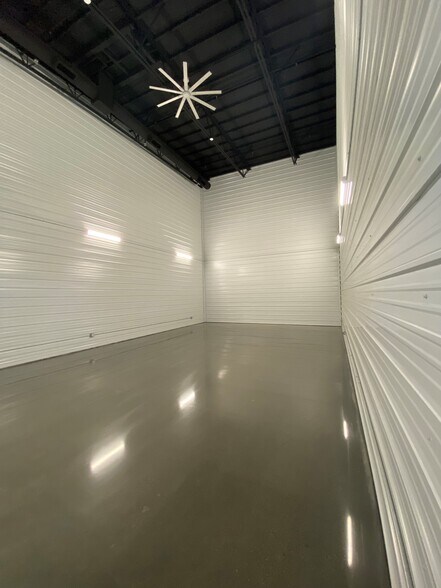 More Photos Of 1055 Soscol Ferry Rd, Napa Warehouse For Sale