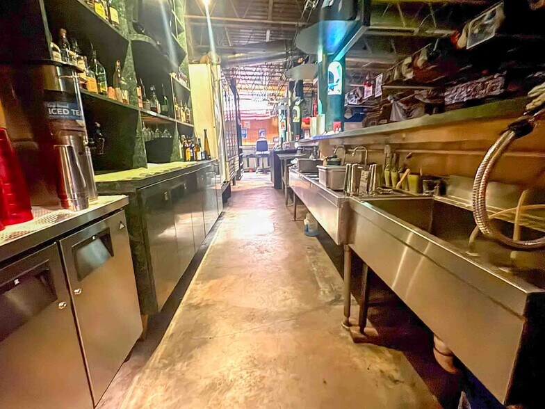 More Photos Of 117 Oxford ave, Enid Restaurant For Sale