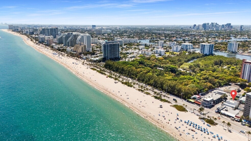 More Photos Of 900 Sunrise Ln, Fort Lauderdale Restaurant For Sale