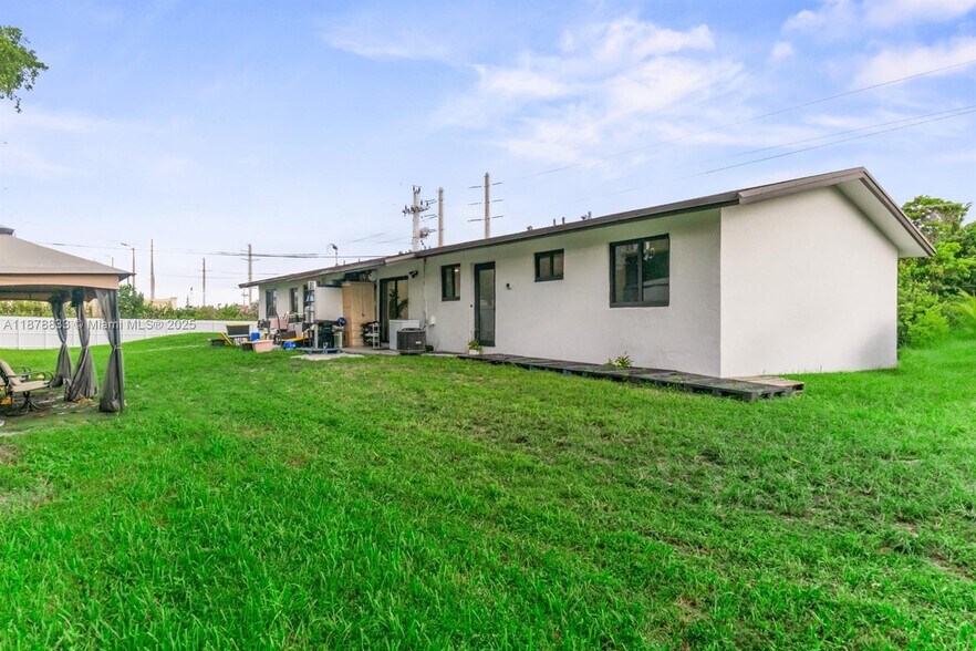 More Photos Of 14501-14593 NE 14th Ave, Miami Apartments For Sale