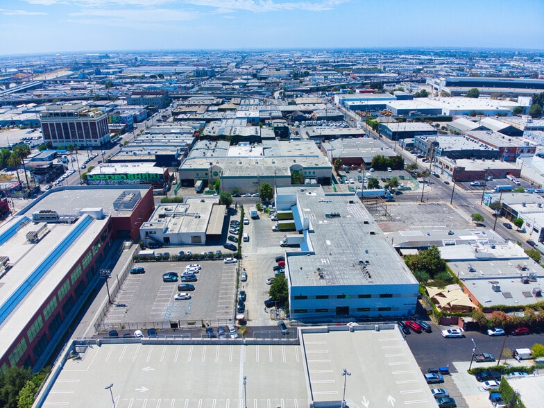 More Photos Of 2020 E 7th Pl, Los Angeles Refrigeration Cold Storage For Sale