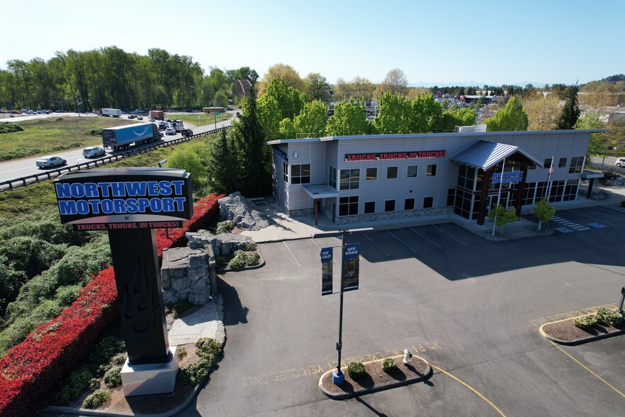 Primary Photo Of 300 Valley Ave NE, Puyallup General Retail For Lease