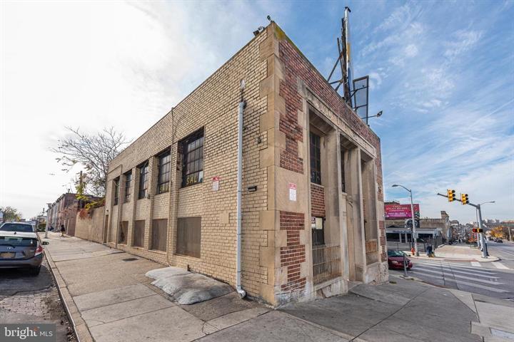More Photos Of 1873 N Gay St, Baltimore Storefront Retail Office For Lease
